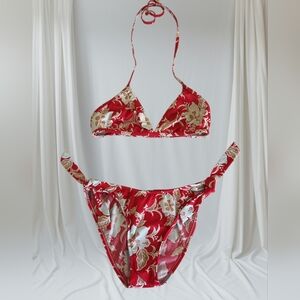 Roxy X Quicksilver Red White Hibiscus Print Bikink Set. Size M